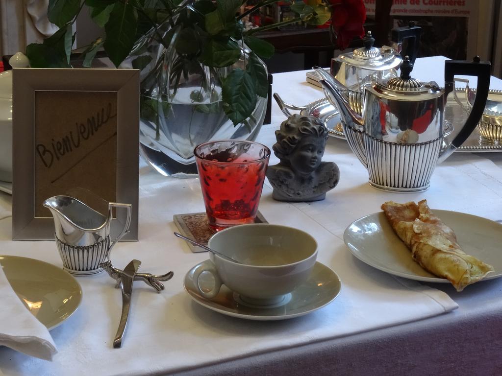 Chambres Et Table D'Hotes La Belle Lensoise エクステリア 写真