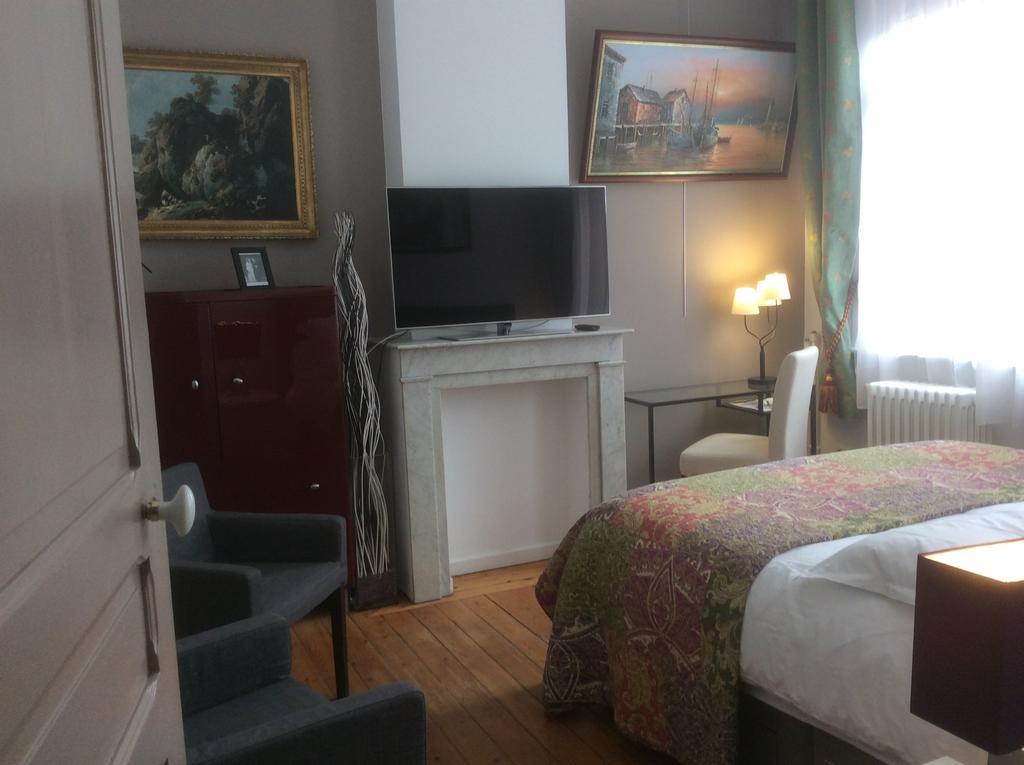 Chambres Et Table D'Hotes La Belle Lensoise エクステリア 写真