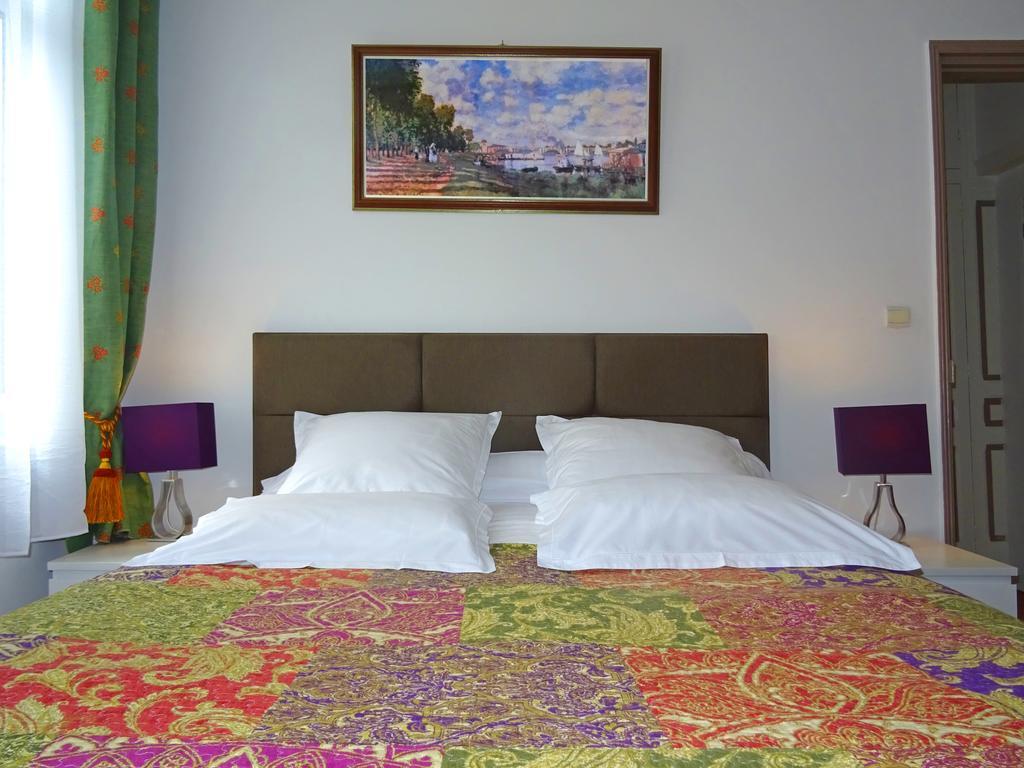 Chambres Et Table D'Hotes La Belle Lensoise エクステリア 写真